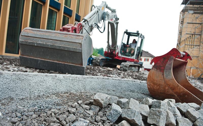 Bagger auf Baustelle